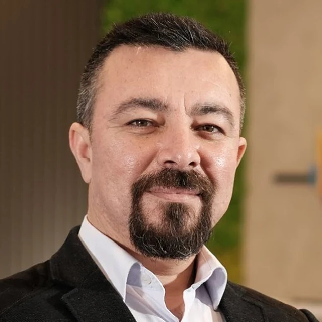 Dr. Sedat Altas